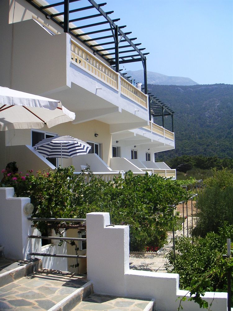 Lefkorama Hotel Lefkos  Exterior photo